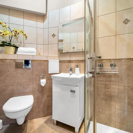 Plac Zbawiciela Spacious - Location, Metro 200m, 53m2 - By Rentujemy Διαμέρισμα *